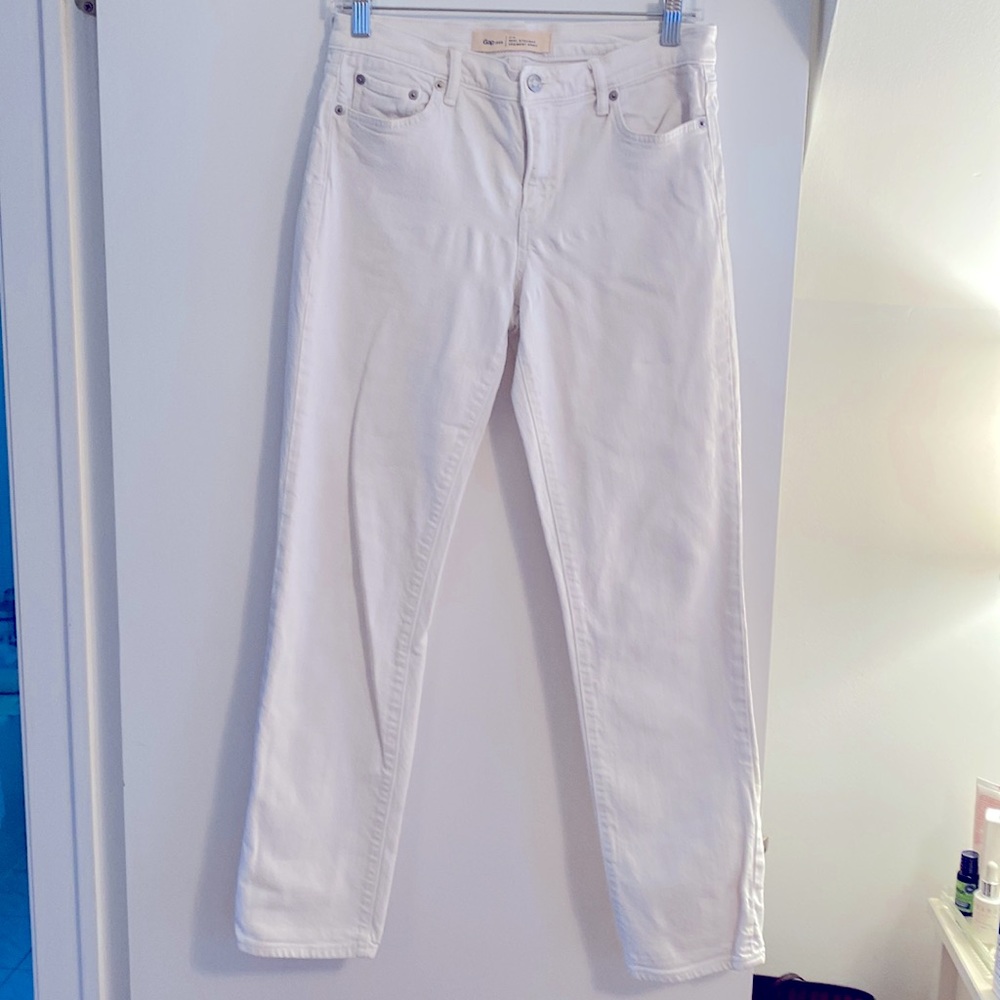 Gap Mid Rise Real Straight White Jeans